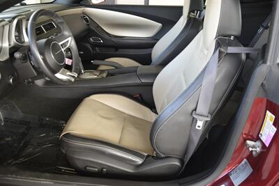 2011 Chevrolet Camaro 2LT CONVERTIBLE LTHR LOADED FRESH TRADE IMMACULATE   - Photo 27 - Stafford, TX 77477