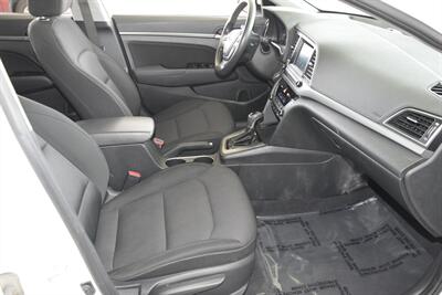 2018 Hyundai Elantra Value Edition S/ROOF LOW MILES FRESH TRADE IN NICE   - Photo 31 - Stafford, TX 77477