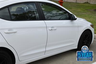 2018 Hyundai Elantra Value Edition S/ROOF LOW MILES FRESH TRADE IN NICE   - Photo 18 - Stafford, TX 77477