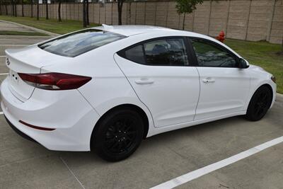 2018 Hyundai Elantra Value Edition S/ROOF LOW MILES FRESH TRADE IN NICE   - Photo 14 - Stafford, TX 77477