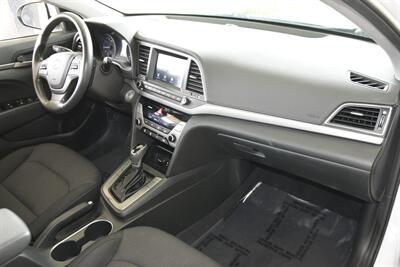 2018 Hyundai Elantra Value Edition S/ROOF LOW MILES FRESH TRADE IN NICE   - Photo 29 - Stafford, TX 77477