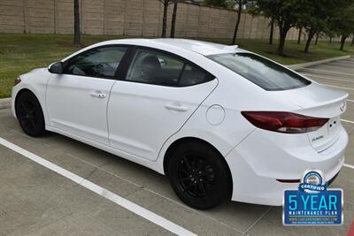 2018 Hyundai Elantra Value Edition S/ROOF LOW MILES FRESH TRADE IN NICE   - Photo 13 - Stafford, TX 77477
