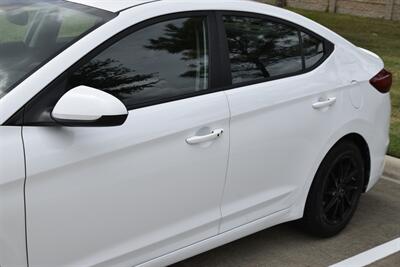 2018 Hyundai Elantra Value Edition S/ROOF LOW MILES FRESH TRADE IN NICE   - Photo 9 - Stafford, TX 77477