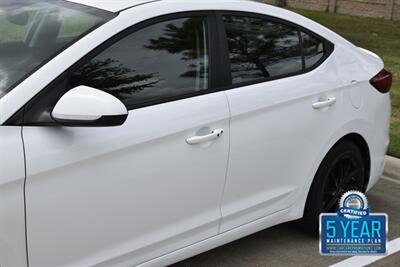 2018 Hyundai Elantra Value Edition S/ROOF LOW MILES FRESH TRADE IN NICE   - Photo 9 - Stafford, TX 77477