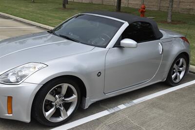 2006 Nissan 350Z TOURING EDI ROADSTER 6SPD MANUAL FRESH TRADE NICE   - Photo 10 - Stafford, TX 77477