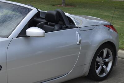 2006 Nissan 350Z TOURING EDI ROADSTER 6SPD MANUAL FRESH TRADE NICE   - Photo 14 - Stafford, TX 77477