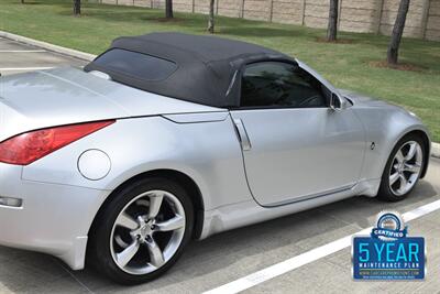 2006 Nissan 350Z TOURING EDI ROADSTER 6SPD MANUAL FRESH TRADE NICE   - Photo 21 - Stafford, TX 77477