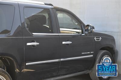 2014 Cadillac Escalade Platinum   - Photo 18 - Stafford, TX 77477