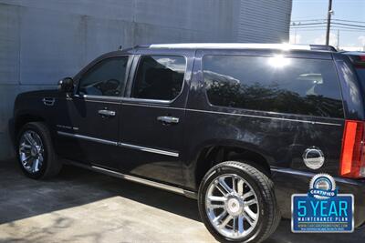 2014 Cadillac Escalade Platinum   - Photo 15 - Stafford, TX 77477