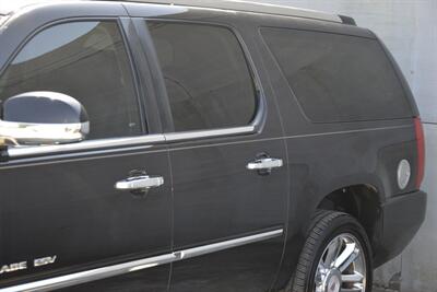 2014 Cadillac Escalade Platinum   - Photo 9 - Stafford, TX 77477