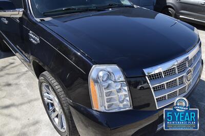 2014 Cadillac Escalade Platinum   - Photo 11 - Stafford, TX 77477