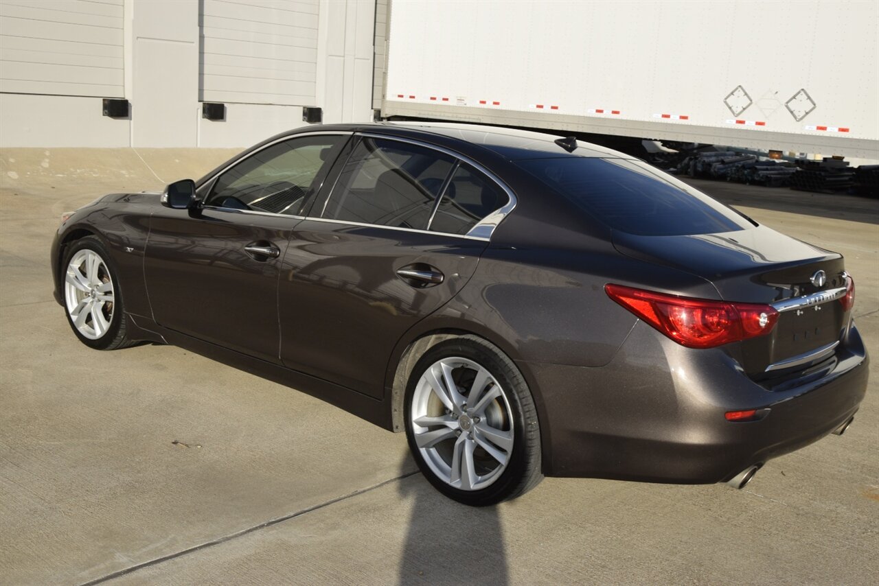 2015 INFINITI Q50 Premium photo 14