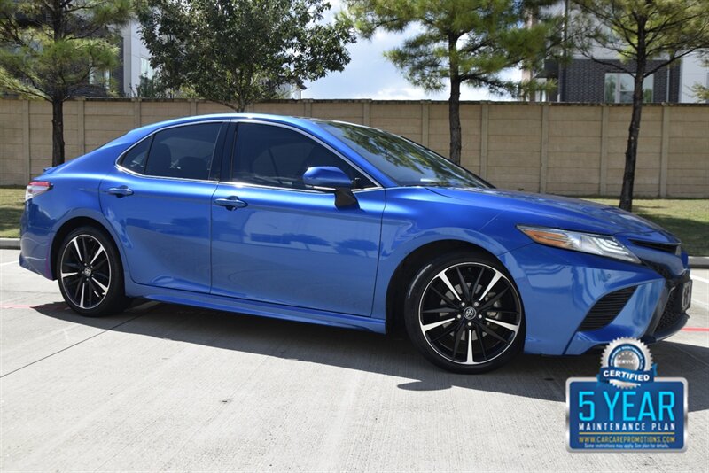 2018 Toyota Camry XSE V6 NAV PANO ROOF BK/CAM HWY MILES NICE  