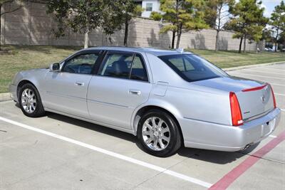 2009 Cadillac DTS LUXURY EDI LTHR HTD SEATS S/ROOF FRESH TRADE   - Photo 16 - Stafford, TX 77477