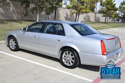 2009 Cadillac DTS LUXURY EDI LTHR HTD SEATS S/ROOF FRESH TRADE   - Photo 16 - Stafford, TX 77477