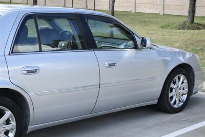 2009 Cadillac DTS LUXURY EDI LTHR HTD SEATS S/ROOF FRESH TRADE   - Photo 21 - Stafford, TX 77477