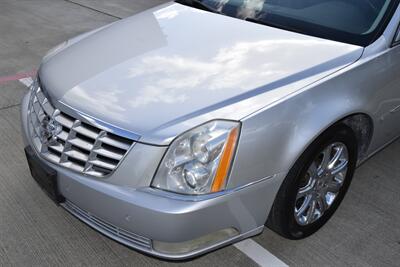 2009 Cadillac DTS LUXURY EDI LTHR HTD SEATS S/ROOF FRESH TRADE   - Photo 10 - Stafford, TX 77477