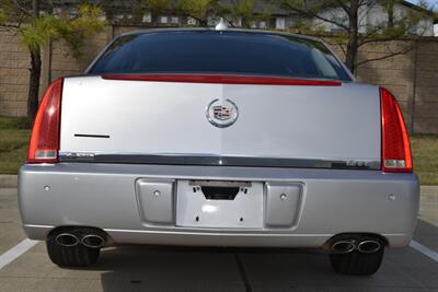 2009 Cadillac DTS LUXURY EDI LTHR HTD SEATS S/ROOF FRESH TRADE   - Photo 23 - Stafford, TX 77477