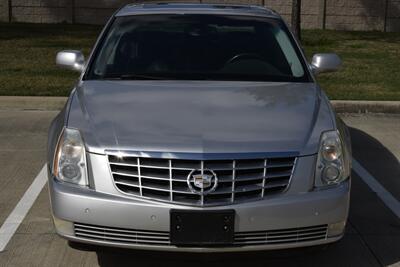 2009 Cadillac DTS LUXURY EDI LTHR HTD SEATS S/ROOF FRESH TRADE   - Photo 2 - Stafford, TX 77477