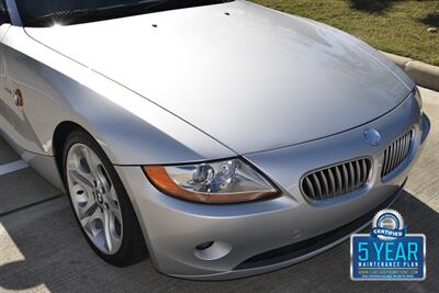 2004 BMW Z4 3.0i ROADSTER 20K ORIGINAL MILES NEW TRADE IN NICE   - Photo 11 - Stafford, TX 77477