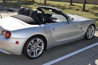 2004 BMW Z4 3.0i ROADSTER 20K ORIGINAL MILES NEW TRADE IN NICE   - Photo 18 - Stafford, TX 77477