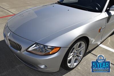 2004 BMW Z4 3.0i ROADSTER 20K ORIGINAL MILES NEW TRADE IN NICE   - Photo 10 - Stafford, TX 77477