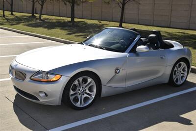 2004 BMW Z4 3.0i ROADSTER 20K ORIGINAL MILES NEW TRADE IN NICE   - Photo 5 - Stafford, TX 77477