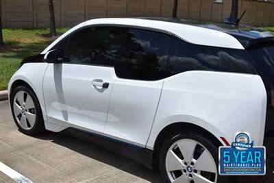 2014 BMW i3 RANGE EXTENDER 54K LOW MILES BK/CAM FRESH TRADE IN   - Photo 15 - Stafford, TX 77477