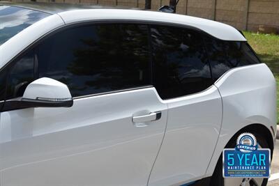 2014 BMW i3 RANGE EXTENDER 54K LOW MILES BK/CAM FRESH TRADE IN   - Photo 9 - Stafford, TX 77477