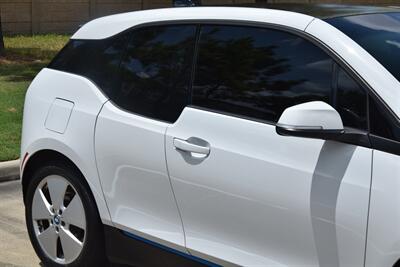 2014 BMW i3 RANGE EXTENDER 54K LOW MILES BK/CAM FRESH TRADE IN   - Photo 8 - Stafford, TX 77477