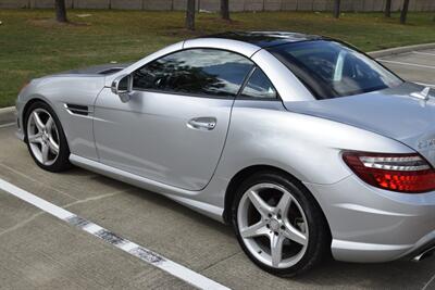 2014 Mercedes-Benz SLK 350 CONVERTIBLE PANO ROOF RED/BLK INT NICE   - Photo 16 - Stafford, TX 77477
