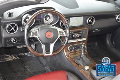 2014 Mercedes-Benz SLK 350 CONVERTIBLE PANO ROOF RED/BLK INT NICE   - Photo 24 - Stafford, TX 77477