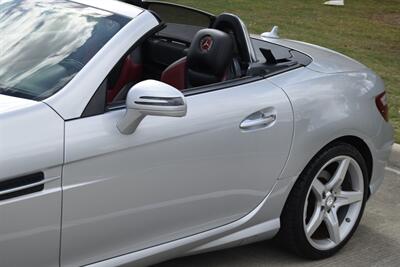 2014 Mercedes-Benz SLK 350 CONVERTIBLE PANO ROOF RED/BLK INT NICE   - Photo 9 - Stafford, TX 77477