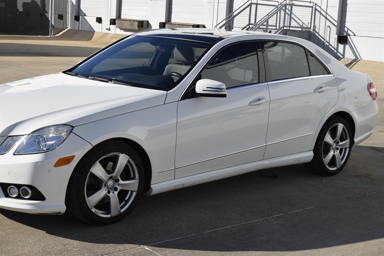 2010 Mercedes-Benz E-Class E350 Luxury photo 7