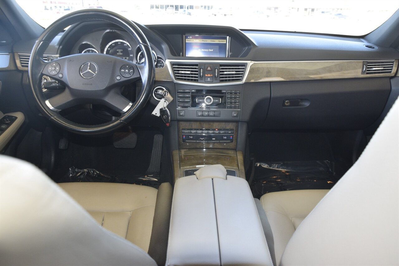 2010 Mercedes-Benz E-Class E350 Luxury photo 26