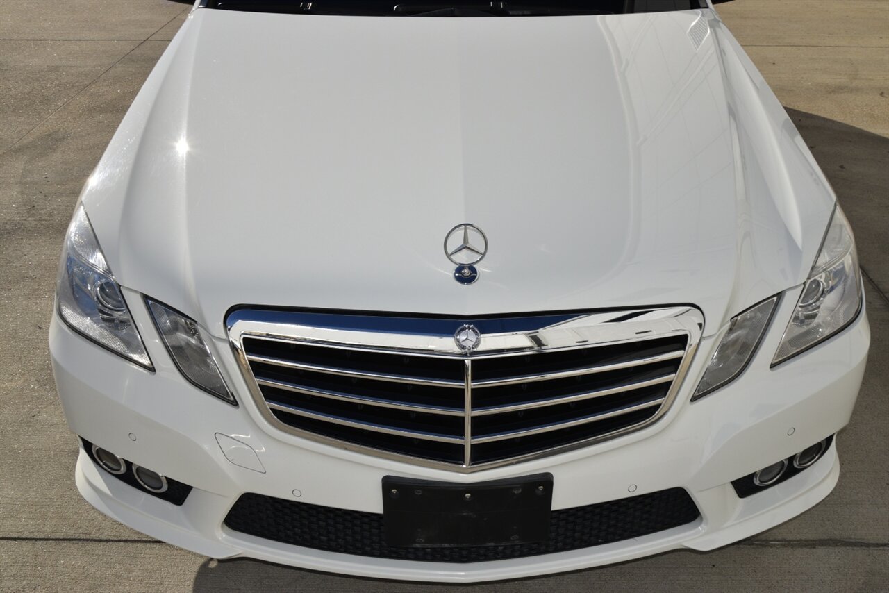 2010 Mercedes-Benz E-Class E350 Luxury photo 12