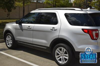 2018 Ford Explorer XLT 4X4 BK/CAM 3rd ROW HWY MILES NEW CAR TRADE IN   - Photo 18 - Stafford, TX 77477