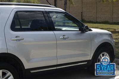 2018 Ford Explorer XLT 4X4 BK/CAM 3rd ROW HWY MILES NEW CAR TRADE IN   - Photo 21 - Stafford, TX 77477