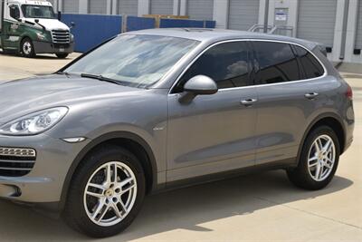 2013 Porsche Cayenne DIESEL LOADED NAV BK/CAM ROOF HTD STS NEW TRADE   - Photo 7 - Stafford, TX 77477