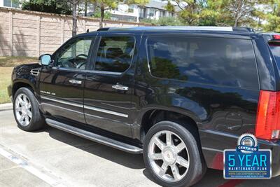 2013 Cadillac Escalade ESV LUXURY NAV BK/CAM S/ROOF 1 TX OWN   - Photo 15 - Stafford, TX 77477