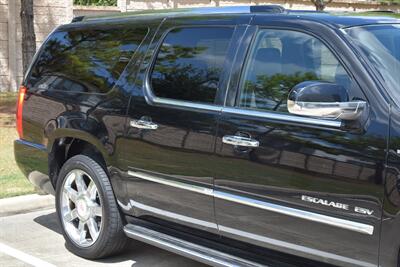 2013 Cadillac Escalade ESV LUXURY NAV BK/CAM S/ROOF 1 TX OWN   - Photo 8 - Stafford, TX 77477