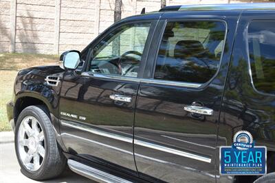 2013 Cadillac Escalade ESV LUXURY NAV BK/CAM S/ROOF 1 TX OWN   - Photo 17 - Stafford, TX 77477