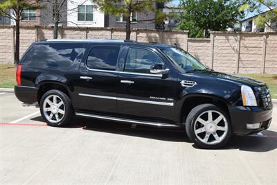 2013 Cadillac Escalade ESV LUXURY NAV BK/CAM S/ROOF 1 TX OWN   - Photo 21 - Stafford, TX 77477