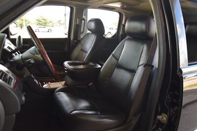2013 Cadillac Escalade ESV LUXURY NAV BK/CAM S/ROOF 1 TX OWN   - Photo 31 - Stafford, TX 77477