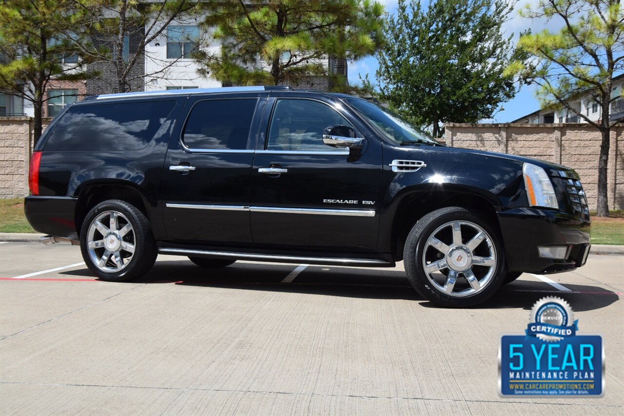 2013 Cadillac Escalade ESV LUXURY NAV BK/CAM S/ROOF 1 TX OWN   - Photo 1 - Stafford, TX 77477