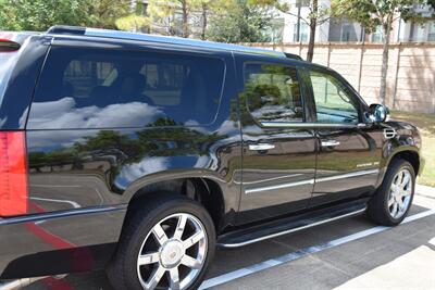 2013 Cadillac Escalade ESV LUXURY NAV BK/CAM S/ROOF 1 TX OWN   - Photo 16 - Stafford, TX 77477