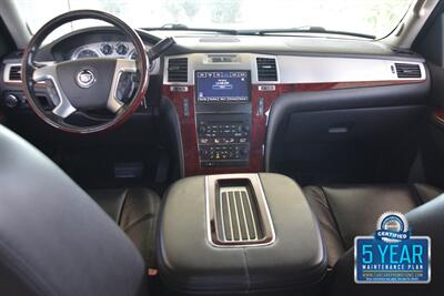 2013 Cadillac Escalade ESV LUXURY NAV BK/CAM S/ROOF 1 TX OWN   - Photo 25 - Stafford, TX 77477
