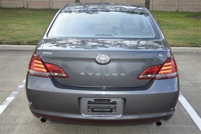 2008 Toyota Avalon XLS   - Photo 4 - Stafford, TX 77477