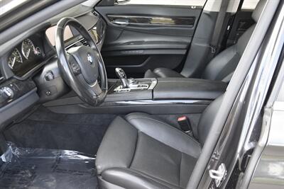 2012 BMW 750Li PREM/SPTS PKG NAV BK/CAM 55K ORIG MILES NICE   - Photo 30 - Stafford, TX 77477