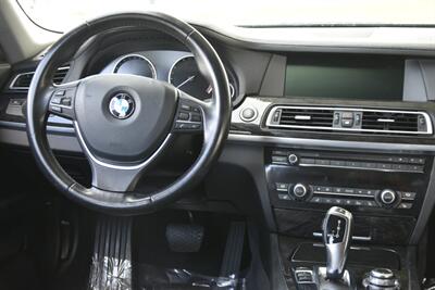2012 BMW 750Li PREM/SPTS PKG NAV BK/CAM 55K ORIG MILES NICE   - Photo 24 - Stafford, TX 77477
